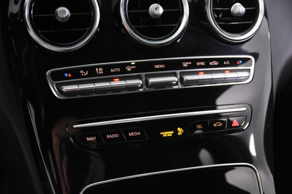 Mercedes-Benz C-Klasse 180 AMG Line *1ste eigenaar*Leer*2x AMG*Navigatie*