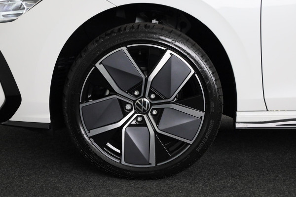 Volkswagen GOLF Variant R-Line-Edition 1.5 eTSI 85 kW / 116 pk Variant 7 v ersn. DSG
