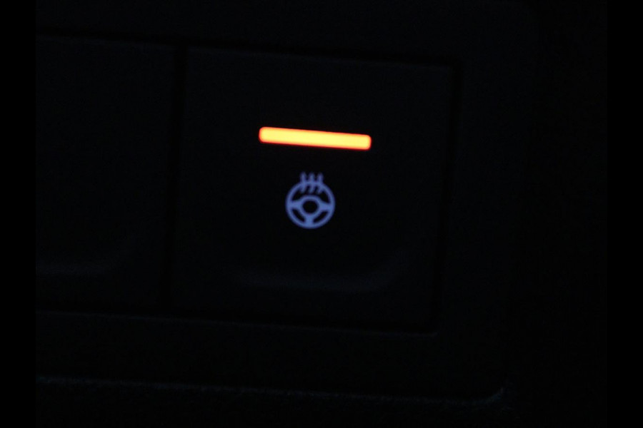 Renault Captur 1.6 E-Tech Plug-in Hybrid 160 Intens | Adaptive cruise | Stuurverwarming | Carplay | Full LED | Keyless | Navigatie | Parkeerhulp