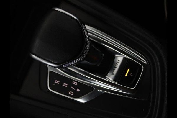 Renault Captur 1.6 E-Tech Plug-in Hybrid 160 Intens | Adaptive cruise | Stuurverwarming | Carplay | Full LED | Keyless | Navigatie | Parkeerhulp