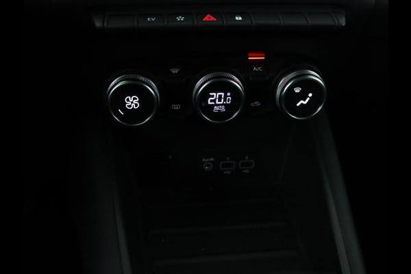 Renault Captur 1.6 E-Tech Plug-in Hybrid 160 Intens | Adaptive cruise | Stuurverwarming | Carplay | Full LED | Keyless | Navigatie | Parkeerhulp
