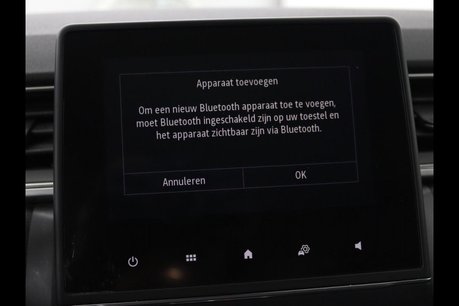 Renault Captur 1.6 E-Tech Plug-in Hybrid 160 Intens | Adaptive cruise | Stuurverwarming | Carplay | Full LED | Keyless | Navigatie | Parkeerhulp