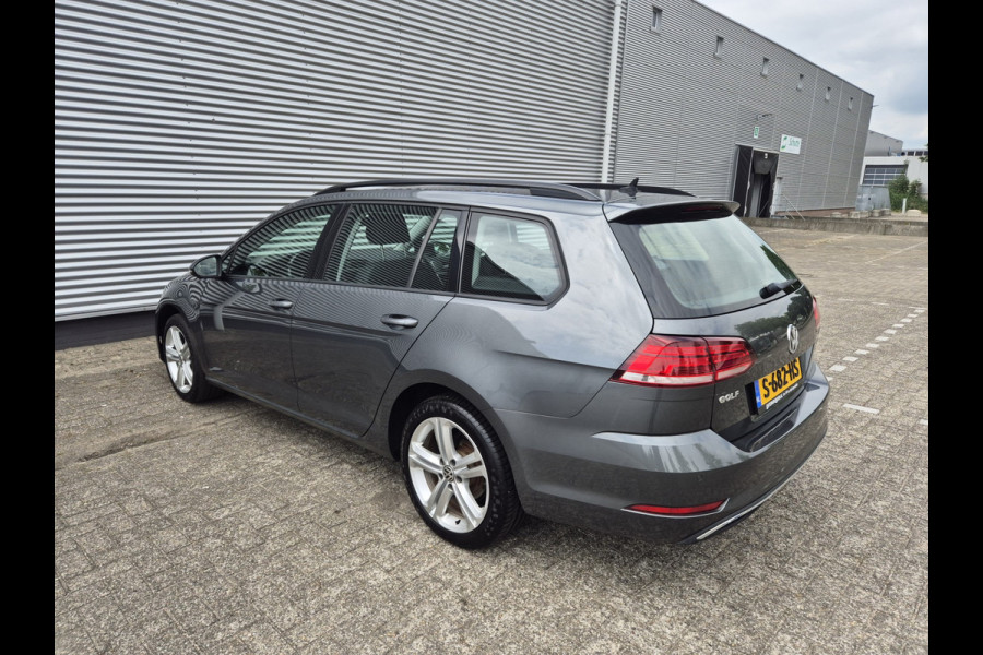 Volkswagen Golf 1.0 TSI Comfortline Business airco,cruise,navigatie,stoelverwarming,parkeersensoren,