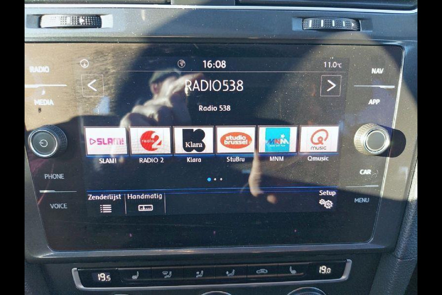 Volkswagen Golf 1.0 TSI Comfortline Business airco,cruise,navigatie,stoelverwarming,parkeersensoren,