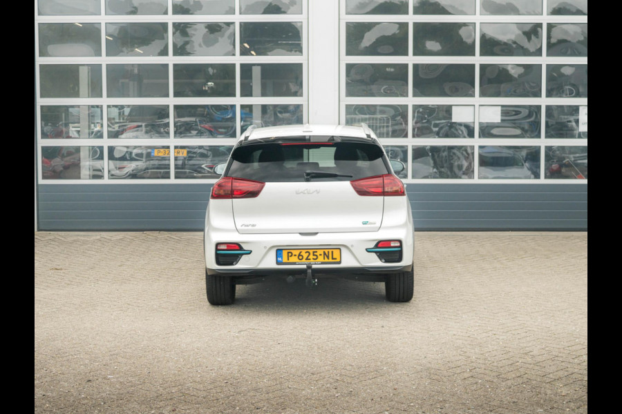 Kia e-Niro DynamicPlusLine 64 kWh l Stoel verwarming l Stuurwiel verwarming l 3 Fase l Trekhaak