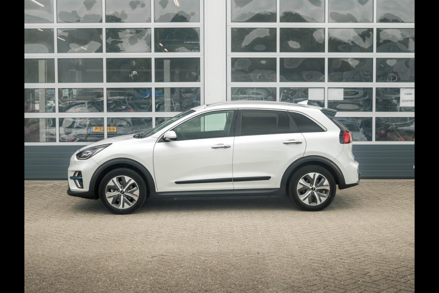 Kia e-Niro DynamicPlusLine 64 kWh l Stoel verwarming l Stuurwiel verwarming l 3 Fase l Trekhaak