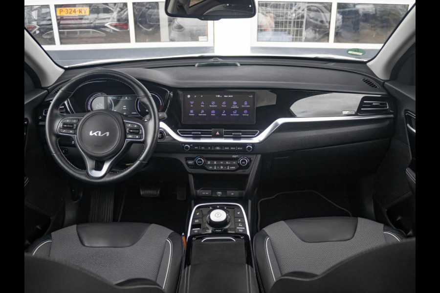Kia e-Niro DynamicPlusLine 64 kWh l Stoel verwarming l Stuurwiel verwarming l 3 Fase l Trekhaak