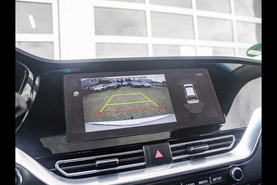 Kia e-Niro DynamicPlusLine 64 kWh l Stoel verwarming l Stuurwiel verwarming l 3 Fase l Trekhaak