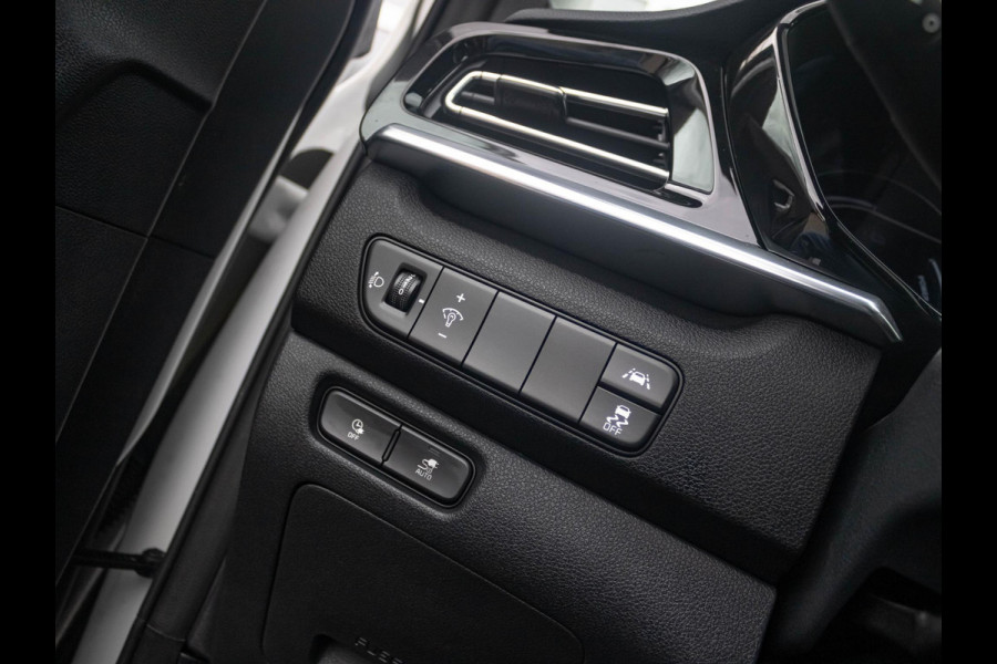 Kia e-Niro DynamicPlusLine 64 kWh l Stoel verwarming l Stuurwiel verwarming l 3 Fase l Trekhaak