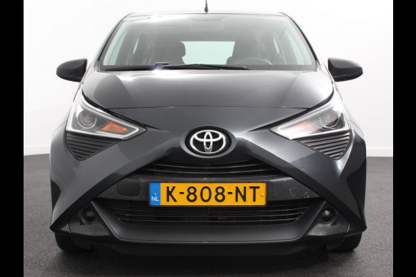 Toyota Aygo 1.0 VVT-i x-fun Airco Bluetooth Led 5 deurs