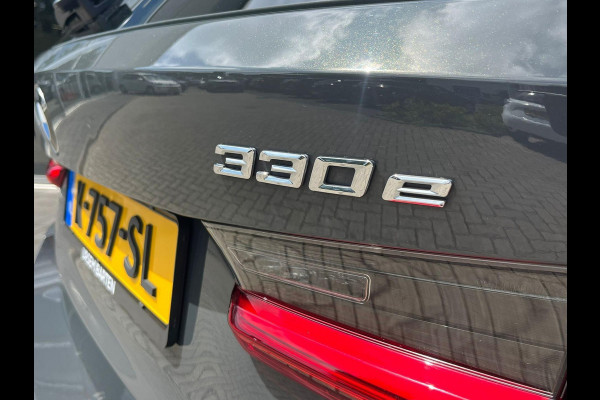 BMW 3 Serie Touring 330e High Executive  | M Sport | dealer onderhouden