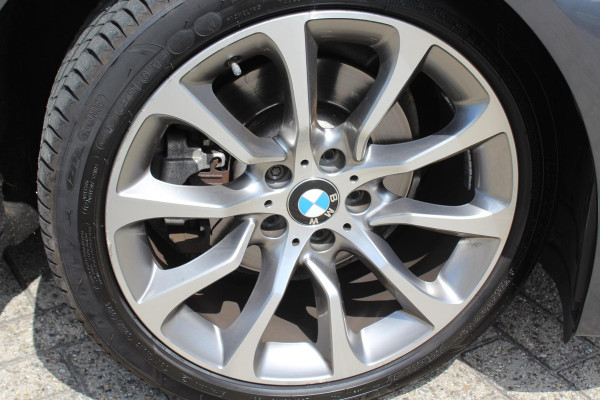 BMW 5 Serie 520i Luxury Edition AUTOMAAT VOL LEDER MULTI MEDIA DEALER ONDERHOUDEN