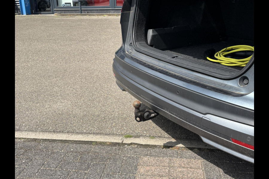 Škoda ENYAQ iV 80 Loft ELEKTRISCHE TREKHAAK | CAMERA | HEAD UP