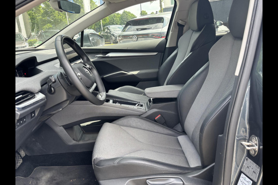Škoda ENYAQ iV 80 Loft ELEKTRISCHE TREKHAAK | CAMERA | HEAD UP