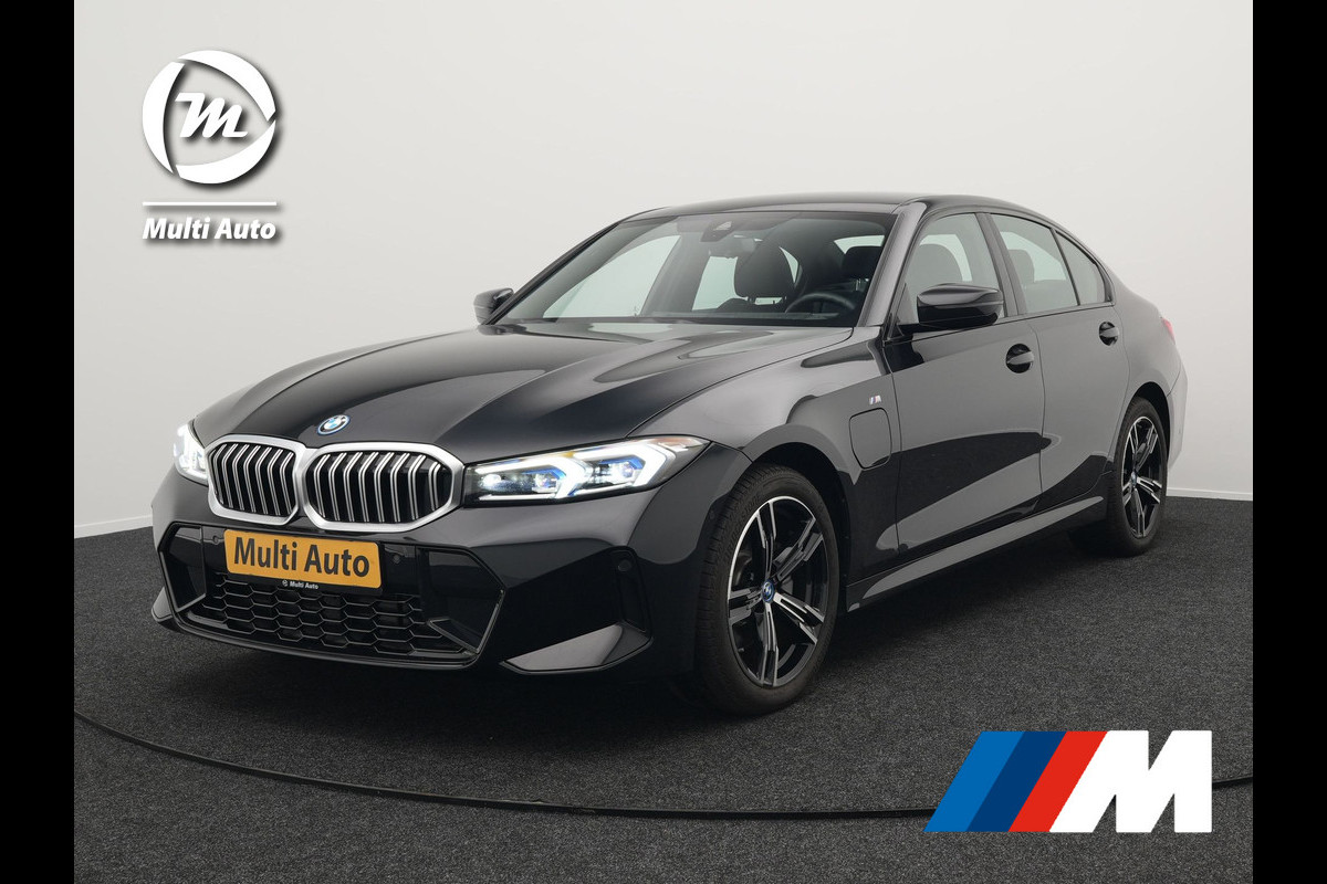 BMW 3-serie 330e M Sport Plug In Hybrid 293pk PHEV | Widescreen Navi |Head Up | Alcantara Sportstoelen Verwarmd | Sfeerverlichting | Camera | BLIS | Keyless | BMW 3-serie 330e M Sport Plug In Hybrid 293pk PHEV | Widescreen Navi |Head Up | Alcantara Sportstoelen Verwarmd | Sfeerverlichting | Camera | BLIS | Keyless |