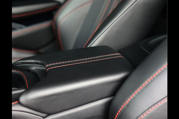 Aston Martin Vantage 4.0 V8 *AML Hyper Red*Historie*
