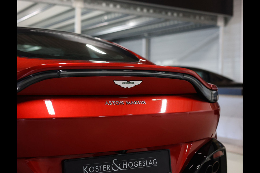 Aston Martin Vantage 4.0 V8 *AML Hyper Red*Historie*