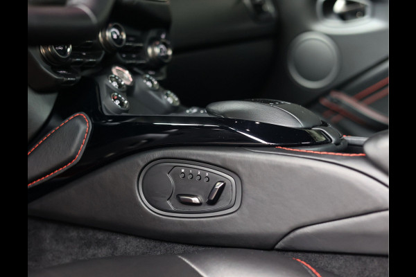 Aston Martin Vantage 4.0 V8 *AML Hyper Red*Historie*