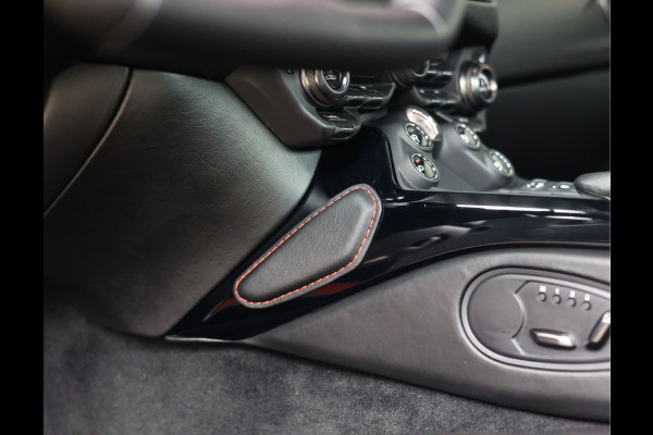 Aston Martin Vantage 4.0 V8 *AML Hyper Red*Historie*