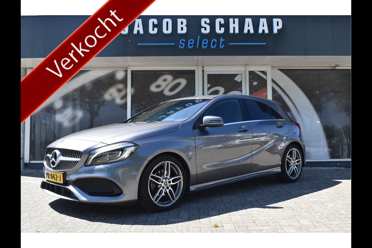 Mercedes-Benz A-Klasse 180 Business Solution AMG Automaat / Navigatie / Sportstoelen + verwarming / Camera / 18" LM Mercedes-Benz A-Klasse 180 Business Solution AMG Automaat / Navigatie / Sportstoelen + verwarming / Camera / 18" LM
