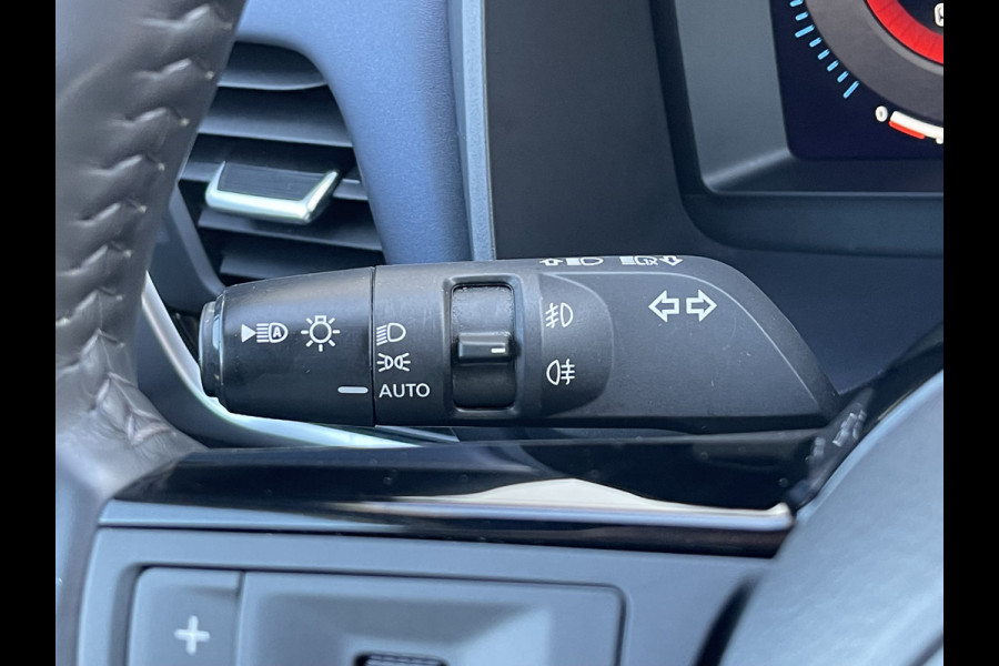 Nissan QASHQAI 1.5 e-Power Tekna | 360 Camera | HUD | LED Matrix | All season