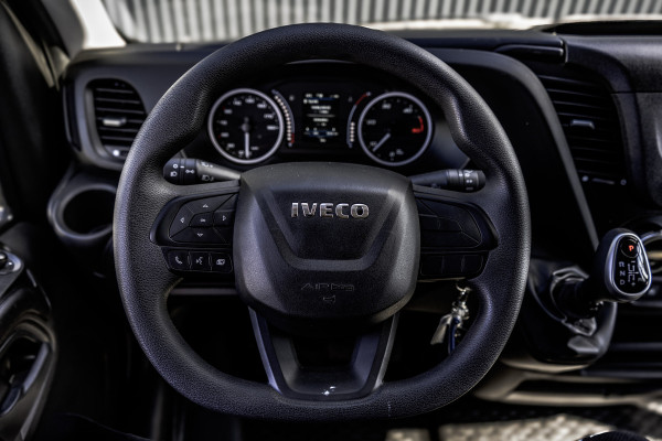 Iveco Daily **35S16V | L4H2 | Automaat | 157 PK | 3.5T Trekgewicht | Climate | Cruise | Euro 6**