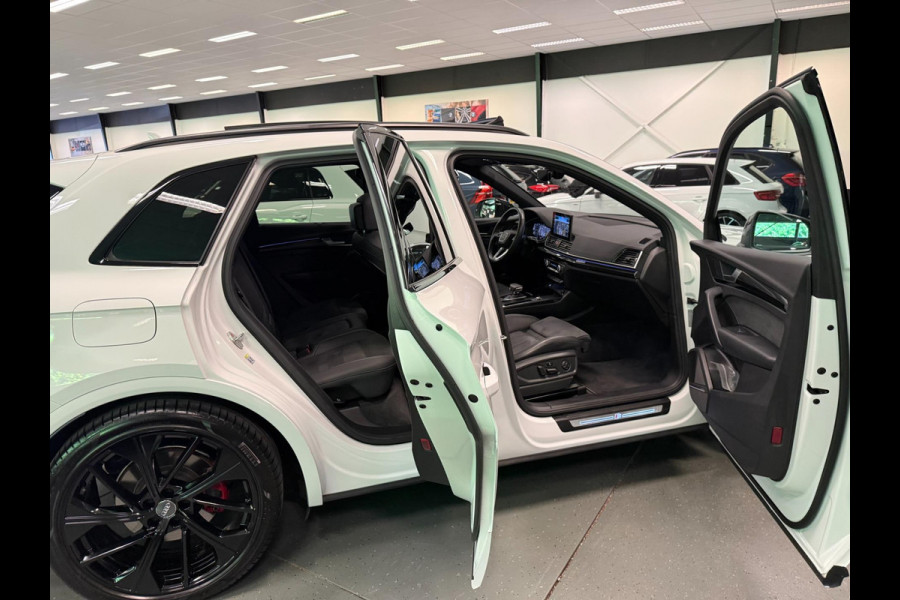 Audi Q5 55 TFSI e SQ5 367PK 3X S-LINE 21'' BLACK-LINE PANO/B&O/H-UP// FULL-OPTION!!