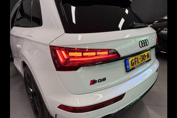 Audi Q5 55 TFSI e SQ5 367PK 3X S-LINE 21'' BLACK-LINE PANO/B&O/H-UP// FULL-OPTION!!
