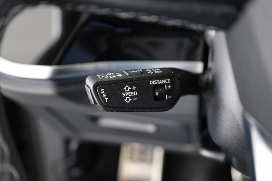Audi Q3 Sportback 45 TFSI e S Edition 245 pk S-tronic | Navigatie | Parkeersensoren | Achteruitrijcamera | Adaptieve cruise control | Stoelverwarming | S-Line |