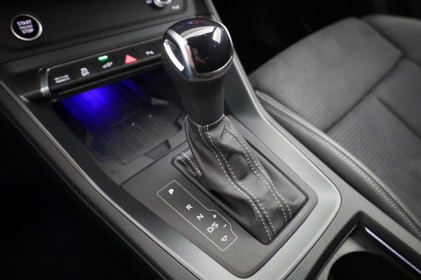 Audi Q3 Sportback 45 TFSI e S Edition 245 pk S-tronic | Navigatie | Parkeersensoren | Achteruitrijcamera | Adaptieve cruise control | Stoelverwarming | S-Line |