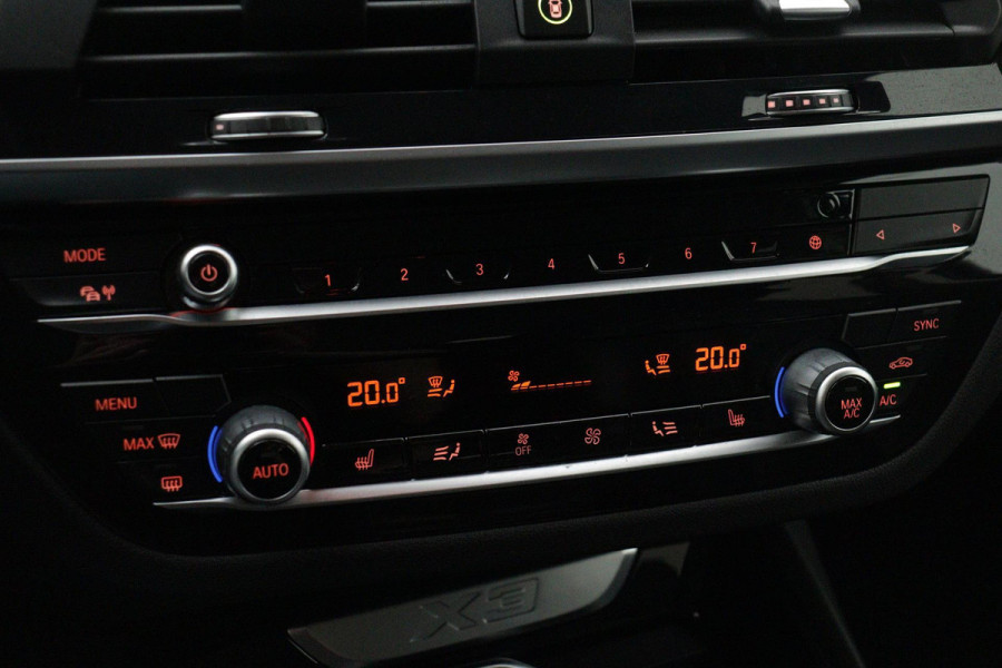 BMW X3 XDrive30e High Executive(NL-auto, 1e Eig, Dealer onderH, Carplay/ Android, Harman/Kardon, Parkeersensoren V+A, Etc)