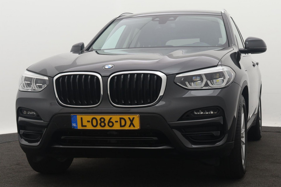 BMW X3 XDrive30e High Executive(NL-auto, 1e Eig, Dealer onderH, Carplay/ Android, Harman/Kardon, Parkeersensoren V+A, Etc)