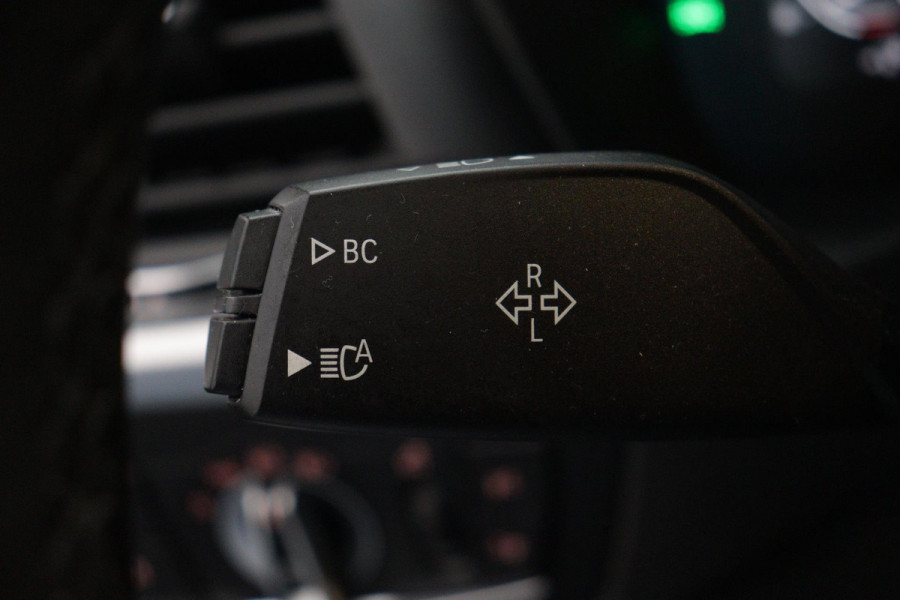 BMW X3 XDrive30e High Executive(NL-auto, 1e Eig, Dealer onderH, Carplay/ Android, Harman/Kardon, Parkeersensoren V+A, Etc)