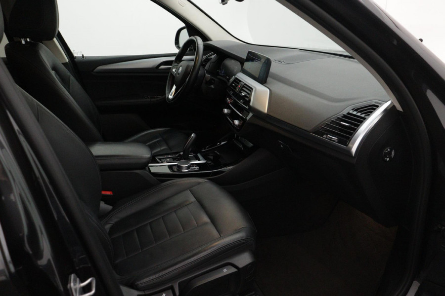 BMW X3 XDrive30e High Executive(NL-auto, 1e Eig, Dealer onderH, Carplay/ Android, Harman/Kardon, Parkeersensoren V+A, Etc)