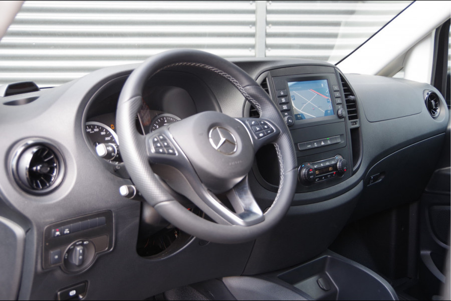 Mercedes-Benz Vito 116 CDI L2 AUT. LED, 2X SCHUIFDEUR, LEDER, CAMERA, NAVI, CRUISE, CLIMA, PARKEERSENSOREN, APPLE CARPLAY