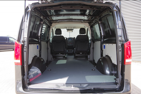 Mercedes-Benz Vito 116 CDI L2 AUT. LED, 2X SCHUIFDEUR, LEDER, CAMERA, NAVI, CRUISE, CLIMA, PARKEERSENSOREN, APPLE CARPLAY