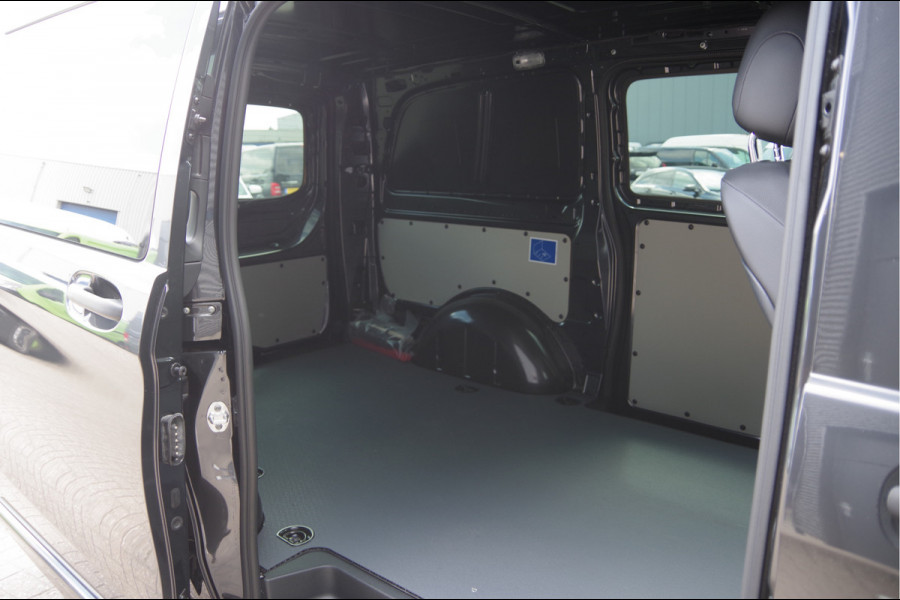 Mercedes-Benz Vito 116 CDI L2 AUT. LED, 2X SCHUIFDEUR, LEDER, CAMERA, NAVI, CRUISE, CLIMA, PARKEERSENSOREN, APPLE CARPLAY