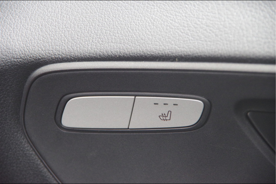 Mercedes-Benz Vito 116 CDI L2 AUT. LED, 2X SCHUIFDEUR, LEDER, CAMERA, NAVI, CRUISE, CLIMA, PARKEERSENSOREN, APPLE CARPLAY