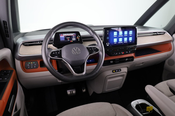 Volkswagen ID. Buzz 1st Max 77kWh 204 PK | Navigatie | Wegklapbare trekhaak | Camera | Keyless entry