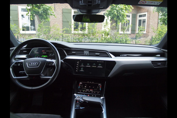Audi e-tron 55 quattro S edition 95 kWh | Camera | Apple Carplay | Bang & Olufsen | Cruise Control |