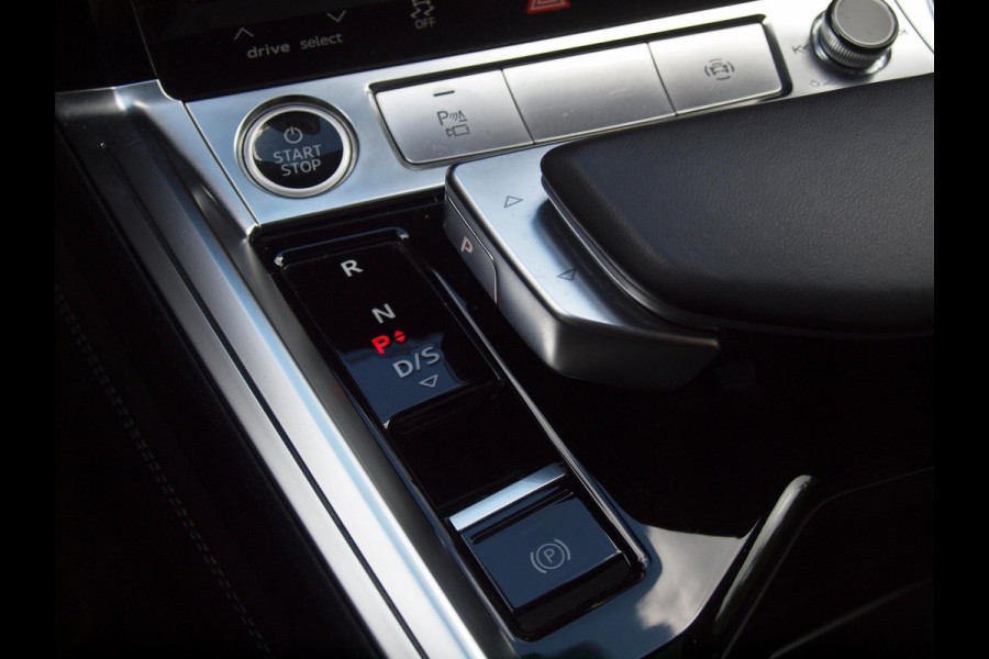 Audi e-tron 55 quattro S edition 95 kWh | Camera | Apple Carplay | Bang & Olufsen | Cruise Control |