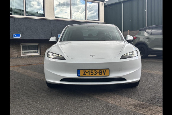 Tesla Model 3 RWD 60 kWh HIGHLANDER | AUTOPILOT | TESLA GARANTIE T/M 3-2028