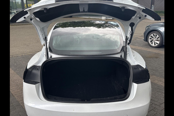Tesla Model 3 RWD 60 kWh HIGHLANDER | AUTOPILOT | TESLA GARANTIE T/M 3-2028