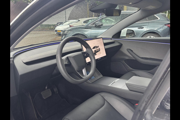 Tesla Model 3 RWD 60 kWh HIGHLANDER | AUTOPILOT | TESLA GARANTIE T/M 3-2028