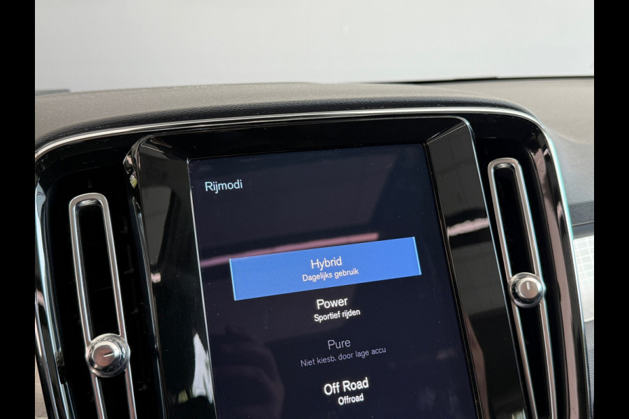 Volvo XC40 1.5 T4 Recharge R-Design Pano|Adap Cruise|BLIS|Camera