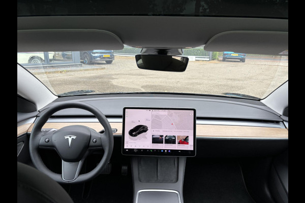 Tesla Model 3 Standard RWD Plus 60 kWh ORIG. NL. NAP KM. | AUTOPILOT | TESLA GARANTIE T/M 3-2027