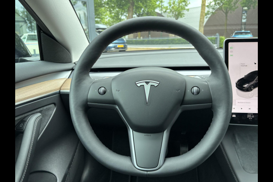 Tesla Model 3 Standard RWD Plus 60 kWh ORIG. NL. NAP KM. | AUTOPILOT | TESLA GARANTIE T/M 3-2027
