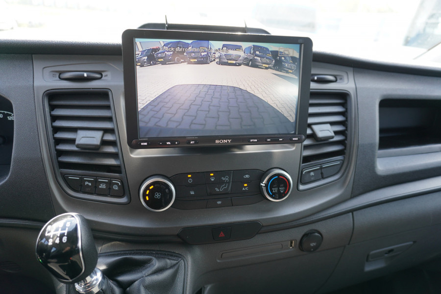 Ford Transit Custom 320L 2.0 TDCI 130PK L2H1 DubbelCabine Glaslook Nr. V119 | Airco | Cruise | DAB | Side bars | LM velgen |Camera DEMO