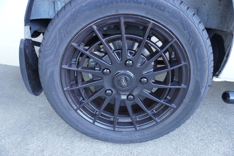 Ford Transit Custom 320L 2.0 TDCI 130PK L2H1 DubbelCabine Glaslook Nr. V119 | Airco | Cruise | DAB | Side bars | LM velgen |Camera DEMO
