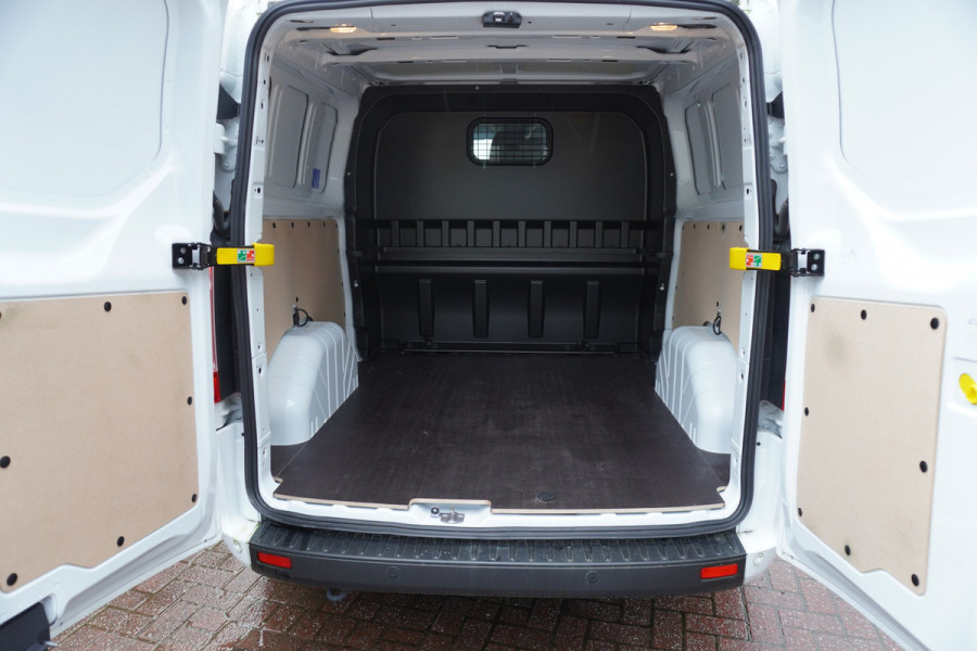 Ford Transit Custom 320L 2.0 TDCI 130PK L2H1 DubbelCabine Glaslook Nr. V119 | Airco | Cruise | DAB | Side bars | LM velgen |Camera DEMO
